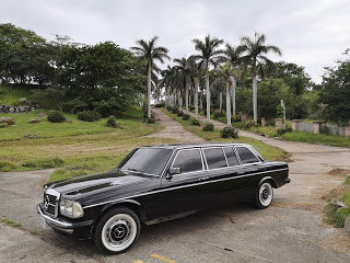 La-Roca-Golf-Club---Puntarenas-Costa-Rica.-MERCEDES-LANG-W123-LWB-LIMOUSINE2d3effe10f66aab4.jpg