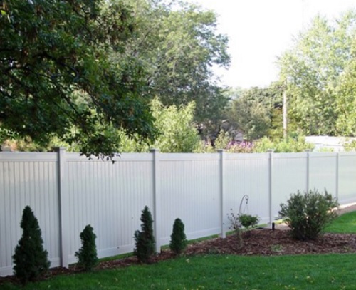 Straight-Line-Fence---imgb997cf19b412f0f7.jpg